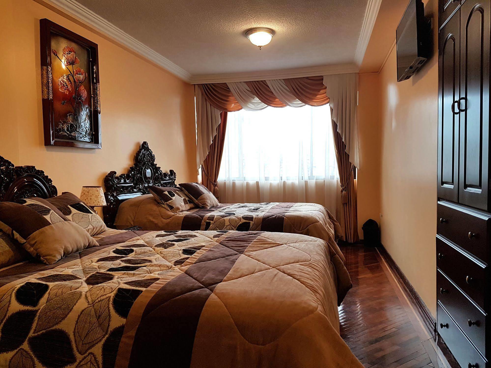 키토 Kinde House B&B 외부 사진