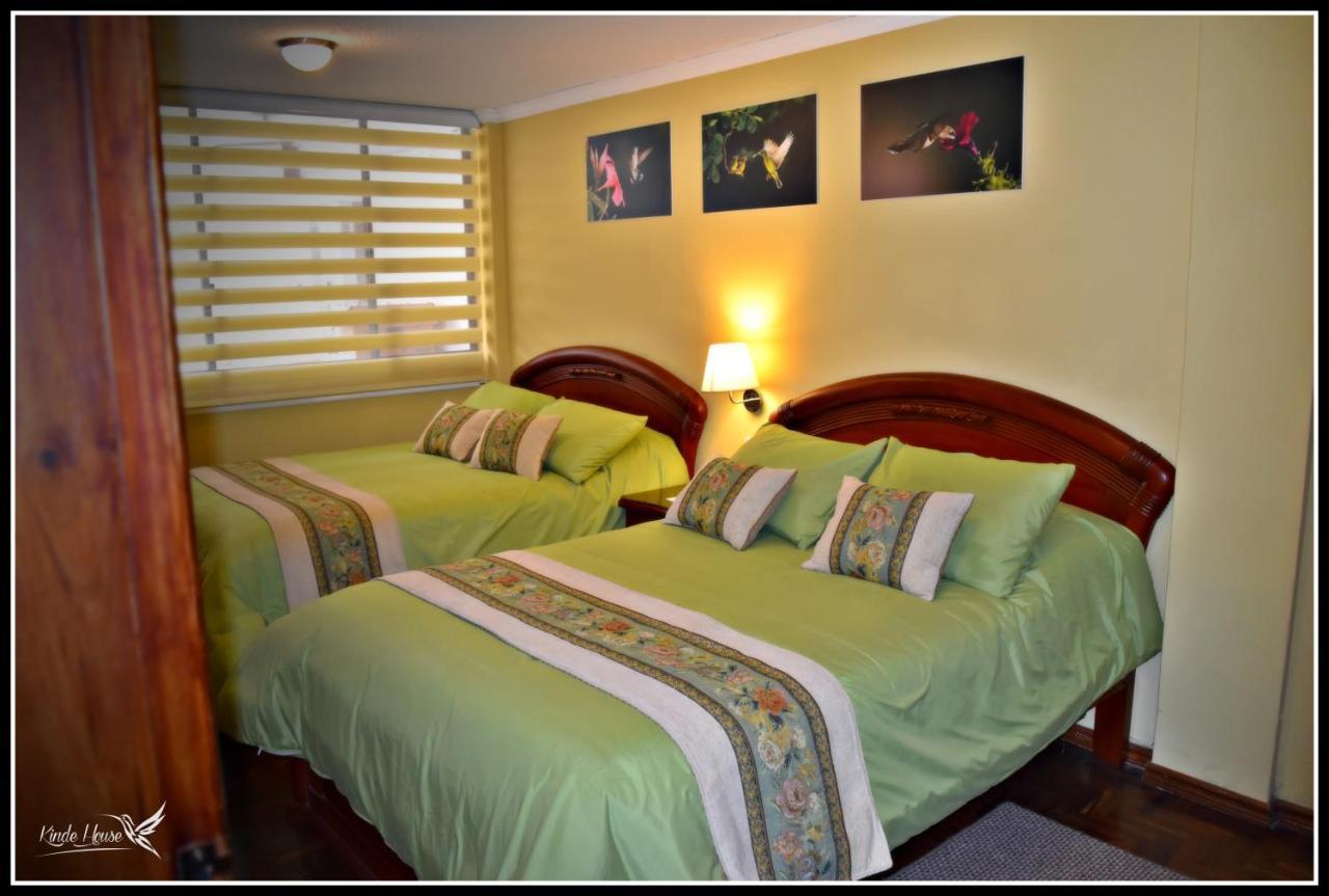 키토 Kinde House B&B 외부 사진