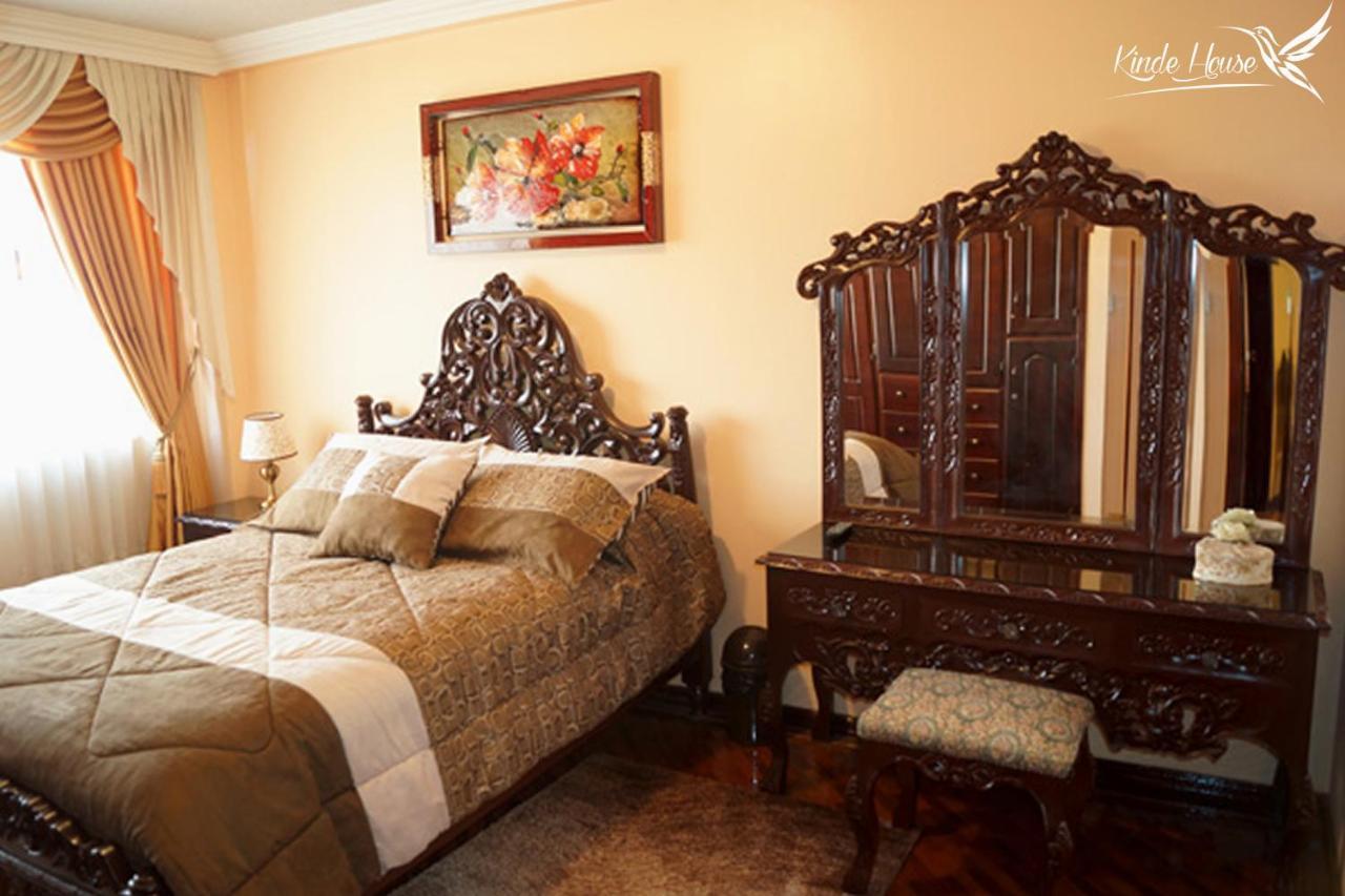키토 Kinde House B&B 외부 사진
