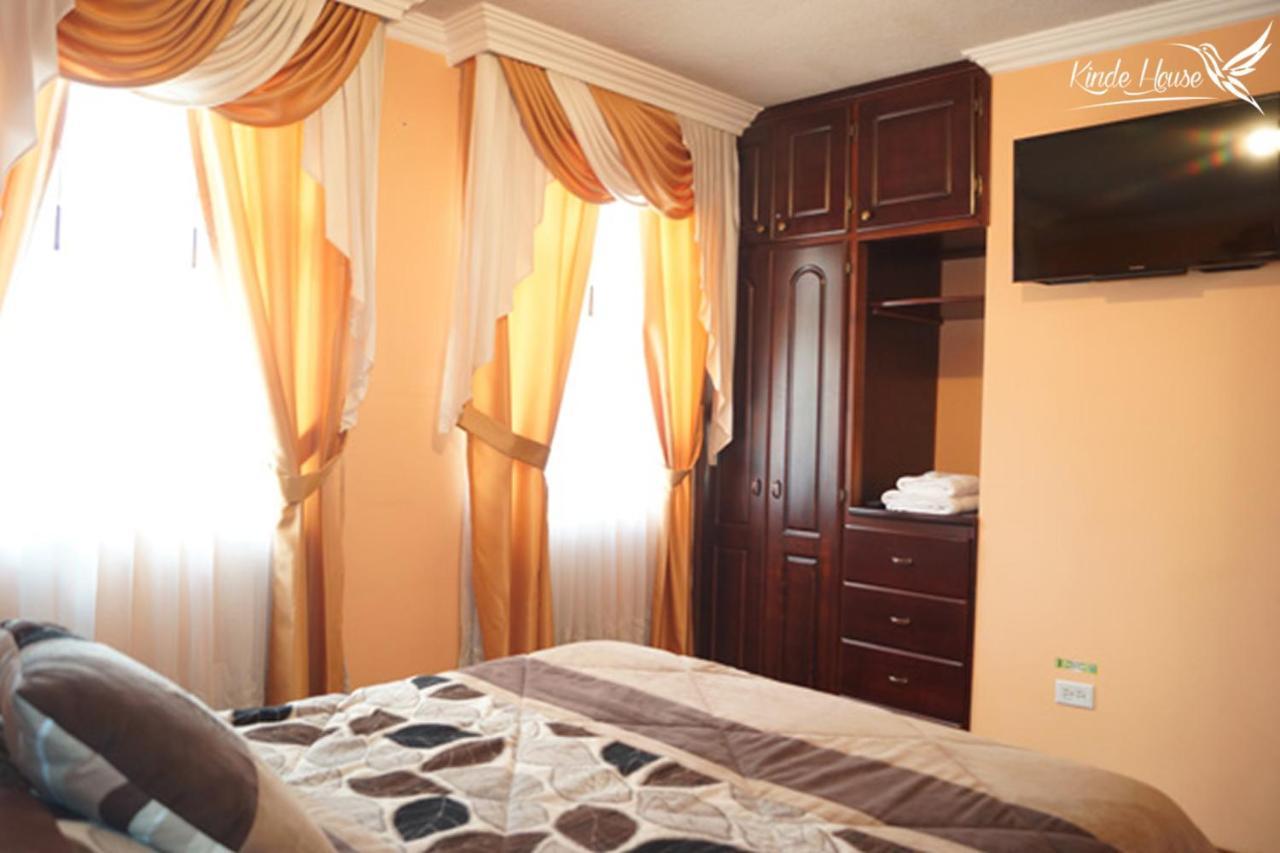 키토 Kinde House B&B 외부 사진